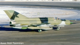 MiG-21BIS_MG-119_Petri_Tuominen.jpg&width=280&height=500