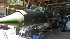 MiG-21BIS_MG-140.jpg&width=280&height=500